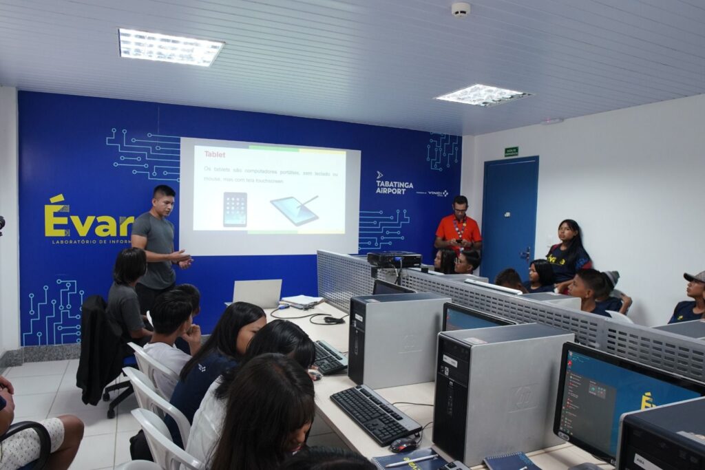 Inclusão Digital: Aeroporto de Tabatinga Forma Jovens Tikuna para o Mercado de Trabalho
