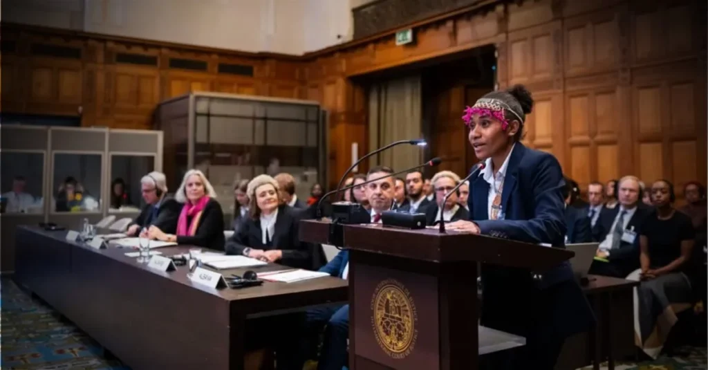 Litigância Climática: Como a Crise Ambiental Está Levando Governos e Empresas ao Tribunal Litigância Climática: Como a Crise Ambiental Está Levando Governos e Empresas ao Tribunal