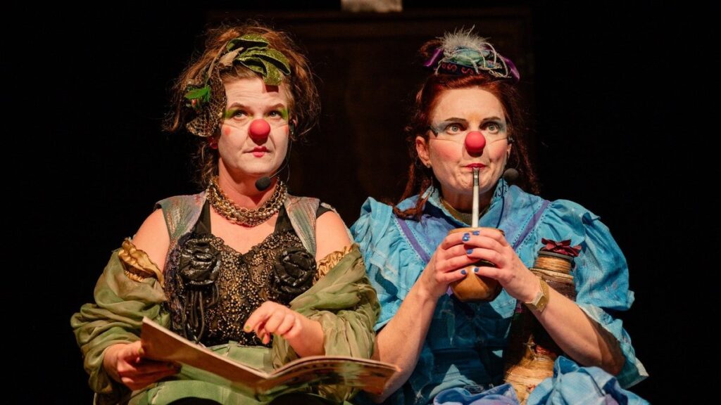 Teatro de Palhaças Gaúchas Encanta em Aldeia Kaingang de Passo Fundo