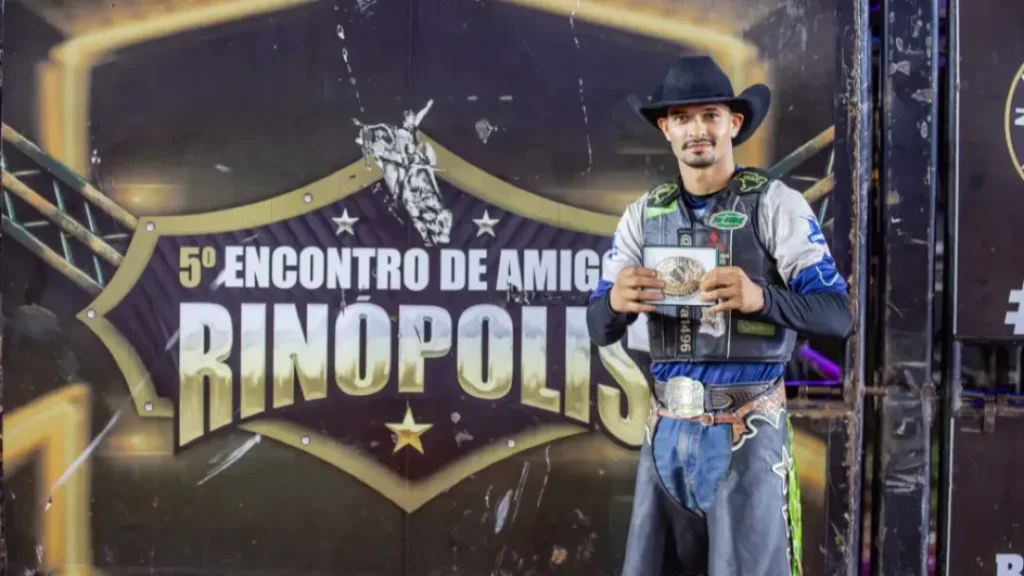 Atleta de Buritis Conquista Título de Montaria em São Paulo com Grande Desempenho Atleta de Buritis Conquista Título de Montaria em São Paulo com Grande Desempenho