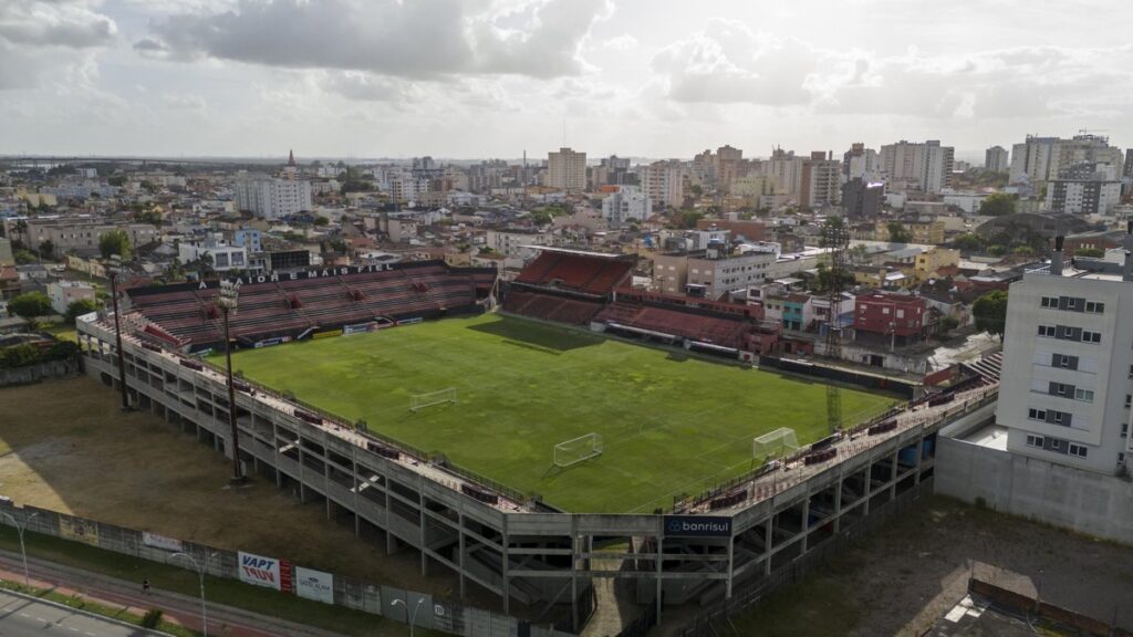 Brasil de Pelotas Avança na Transformação para Sociedade Anônima do Futebol