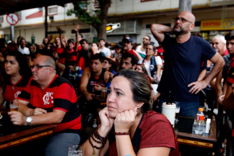 Brasileirão Aumenta Faturamento de Bares em 2026: A Conexão entre Futebol e Consumo Brasileirão Aumenta Faturamento de Bares em 2026: A Conexão entre Futebol e Consumo