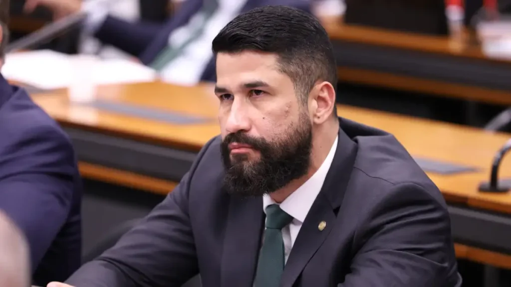 Câmara dos Deputados Analisa Projeto que Define o Futuro da Rádio em Palmeira dos Índios Câmara dos Deputados Analisa Projeto que Define o Futuro da Rádio em Palmeira dos Índios