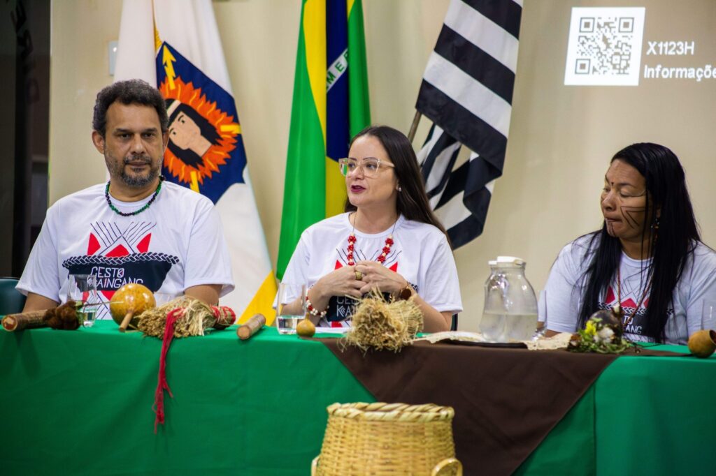 Lançamento do Livro 'Cesto Cultural Kaingang' Registra Troca de Saberes entre Indígenas e Estudantes