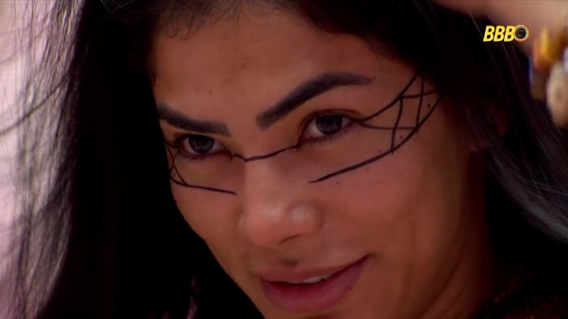 Marciele Exalta a Cultura Munduruku com Grafismos em Reality Show Marciele Exalta a Cultura Munduruku com Grafismos em Reality Show